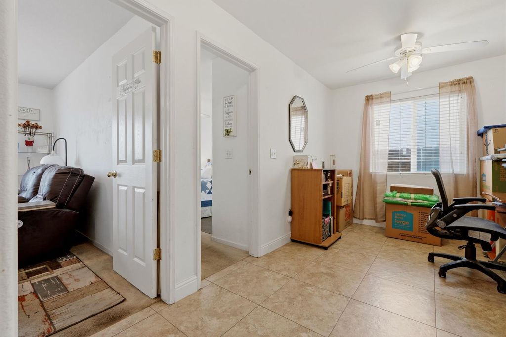 Image 28 of property listing at 3728 E School Avenue, Visalia, CA 93292
