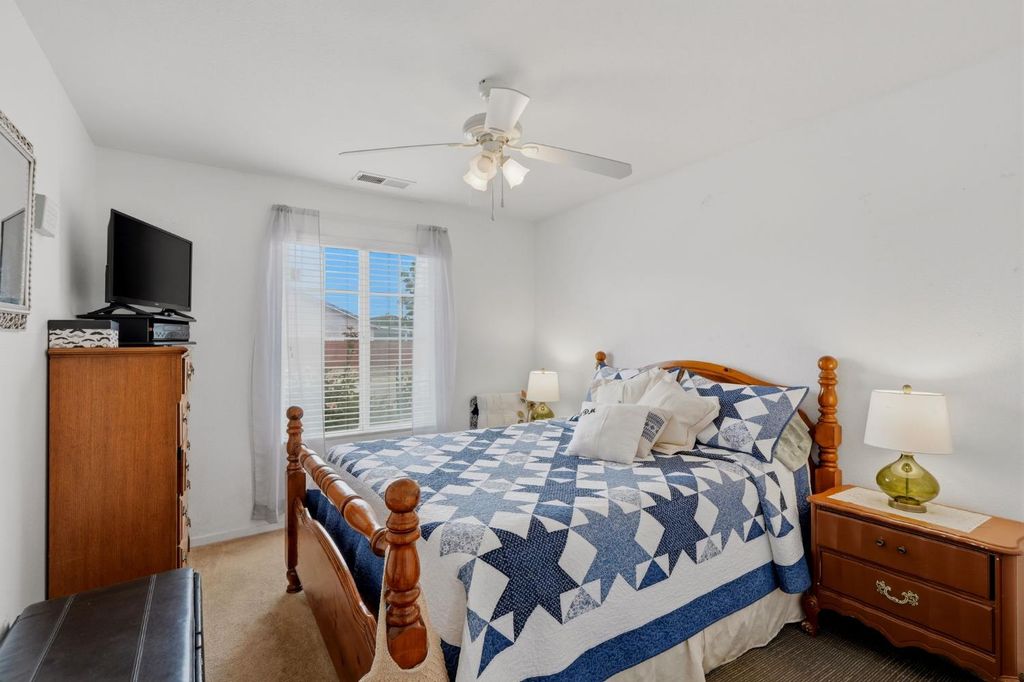 Image 31 of property listing at 3728 E School Avenue, Visalia, CA 93292