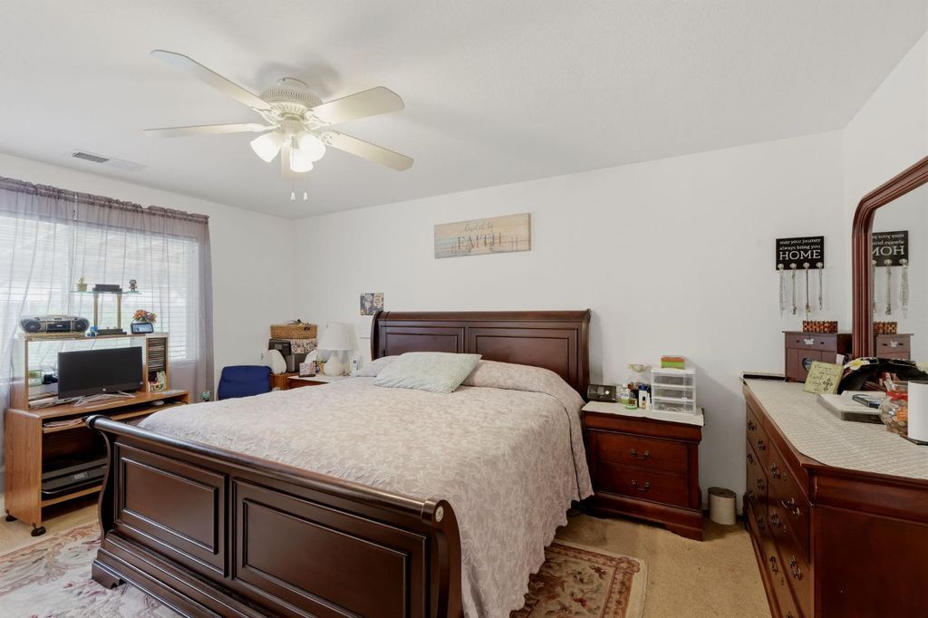 Image 36 of property listing at 3728 E School Avenue, Visalia, CA 93292