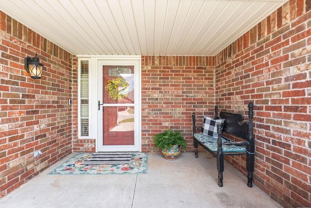 2232 Whispering Pine Boulevard, Shawnee, OK 74804