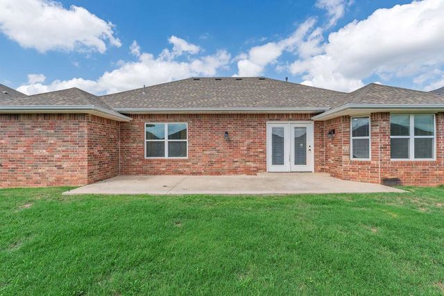 2232 Whispering Pine Boulevard, Shawnee, OK 74804