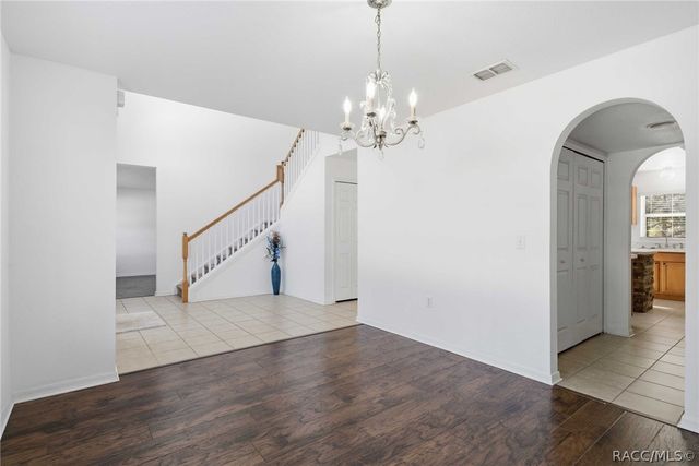 3975 W Wilburton Drive, Citrus Springs, FL 34433