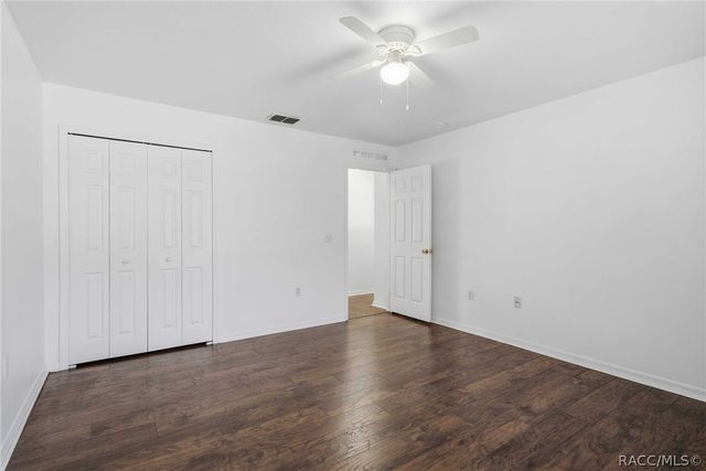 3975 W Wilburton Drive, Citrus Springs, FL 34433