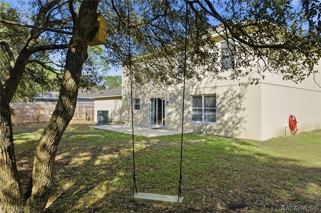 3975 W Wilburton Drive, Citrus Springs, FL 34433