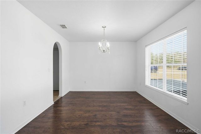 3975 W Wilburton Drive, Citrus Springs, FL 34433