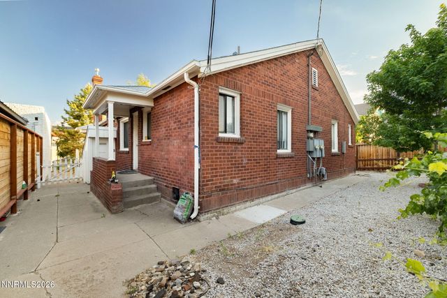 251 E Arroyo Street, Reno, NV 89502