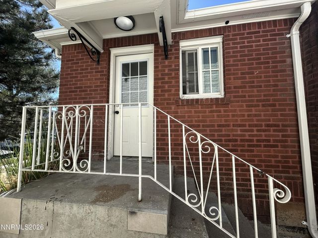 251 E Arroyo Street, Reno, NV 89502