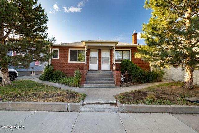251 E Arroyo Street, Reno, NV 89502