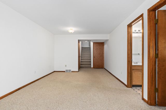 4683 Rockvalley Drive Ne 2, Plainfield Twp, MI 49525