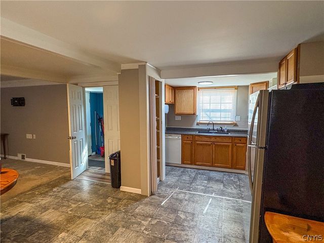 136 Concord Drive, Utica, NY 13502