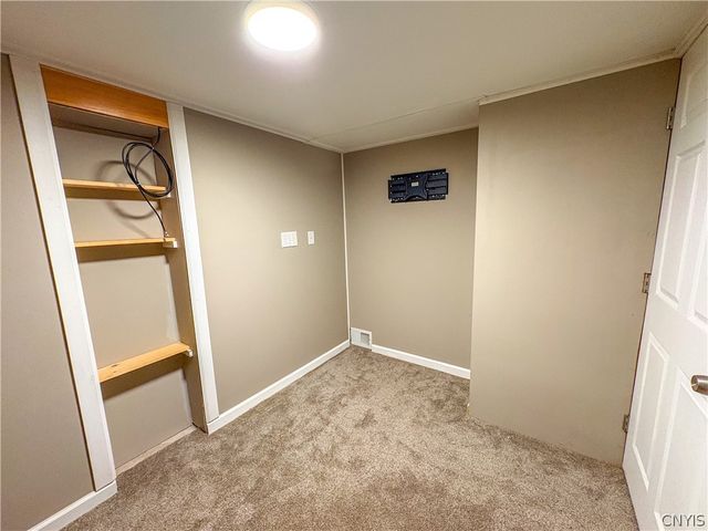 136 Concord Drive, Utica, NY 13502