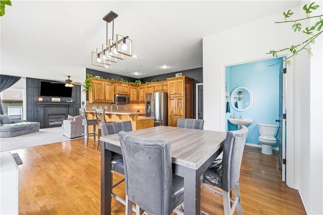 16912 Summit Drive, Belton, MO 64012