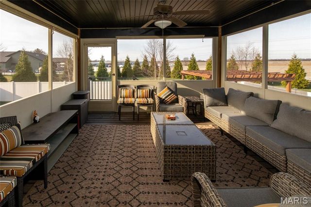 1151 Illiniwek Drive, Mascoutah, IL 62258