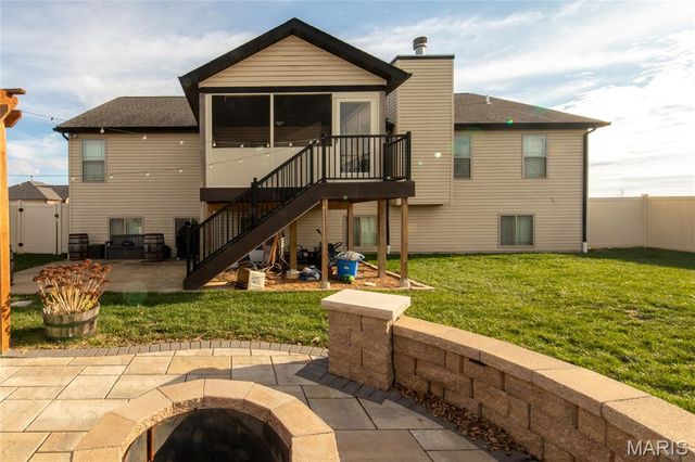 1151 Illiniwek Drive, Mascoutah, IL 62258