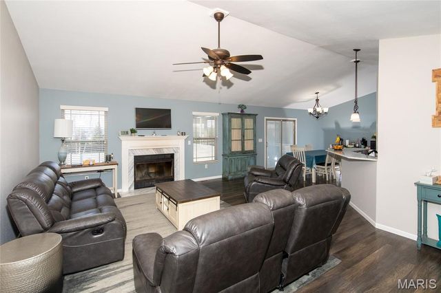 1151 Illiniwek Drive, Mascoutah, IL 62258