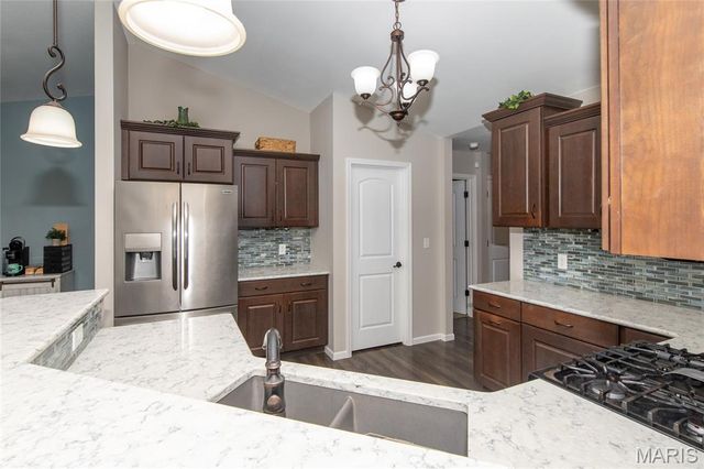 1151 Illiniwek Drive, Mascoutah, IL 62258