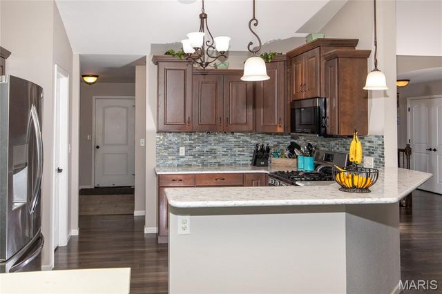 1151 Illiniwek Drive, Mascoutah, IL 62258