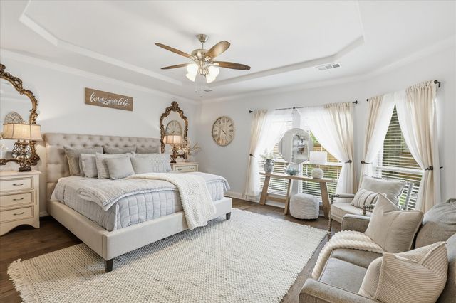2106 Venice Drive, Corinth, TX 76210