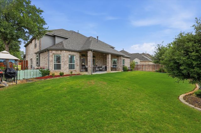2106 Venice Drive, Corinth, TX 76210