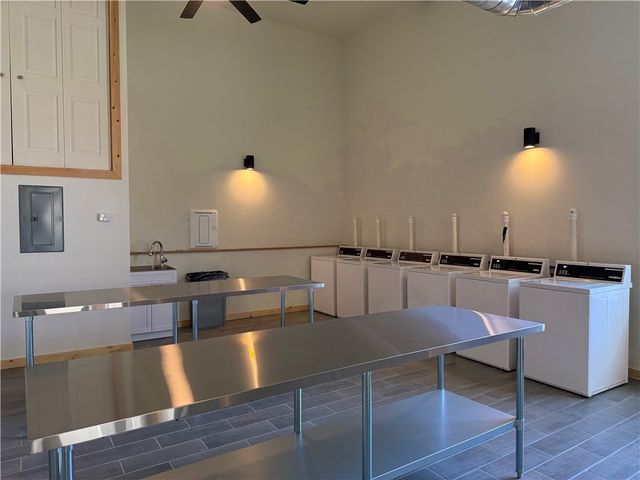 327 Pine Street 4018, Pawtucket, RI 02860