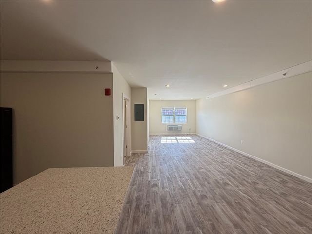 327 Pine Street 4018, Pawtucket, RI 02860