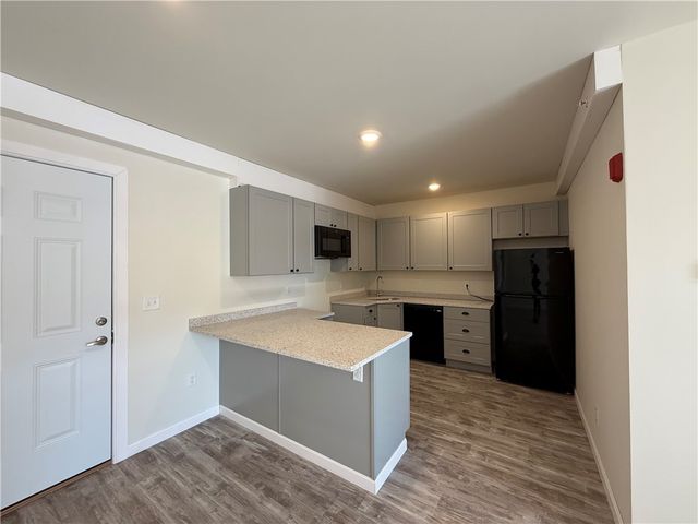 327 Pine Street 4018, Pawtucket, RI 02860