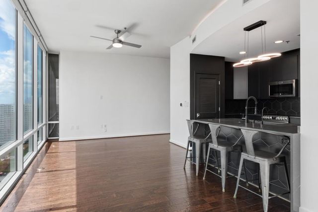 923 Peachtree Street NE 2035, Atlanta, GA 30309