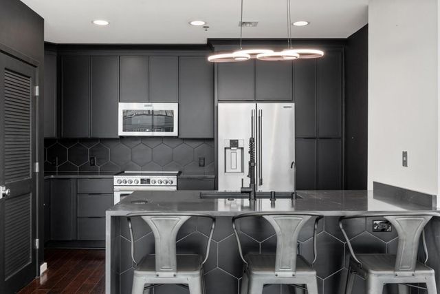 923 Peachtree Street NE 2035, Atlanta, GA 30309