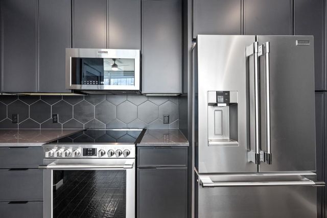 923 Peachtree Street NE 2035, Atlanta, GA 30309