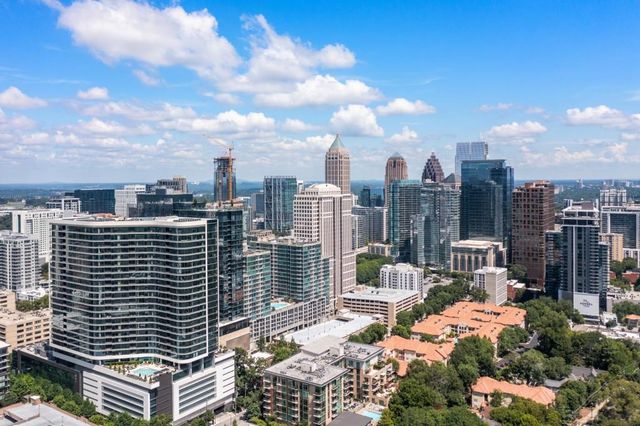 923 Peachtree Street NE 2035, Atlanta, GA 30309