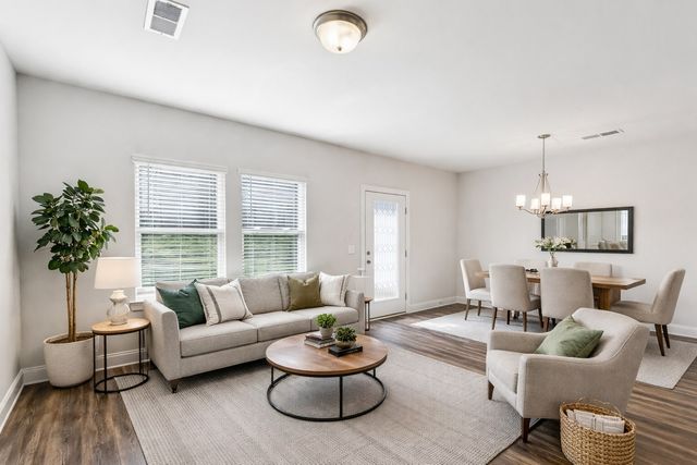 1749 Tahoma Dr, Lebanon, TN 37087