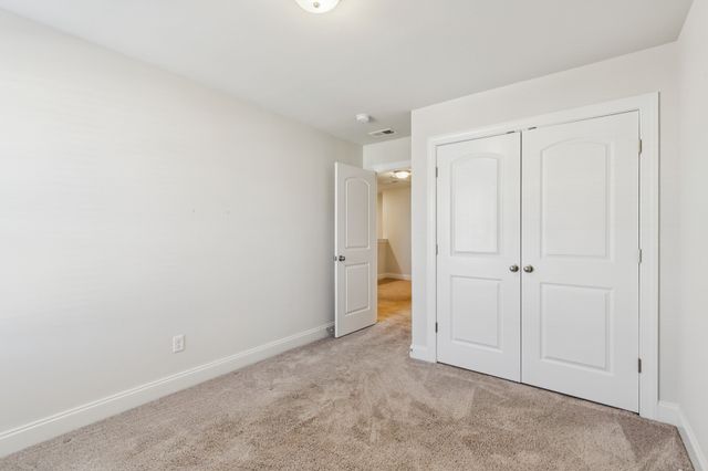 1749 Tahoma Dr, Lebanon, TN 37087