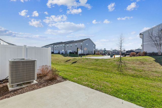 1749 Tahoma Dr, Lebanon, TN 37087