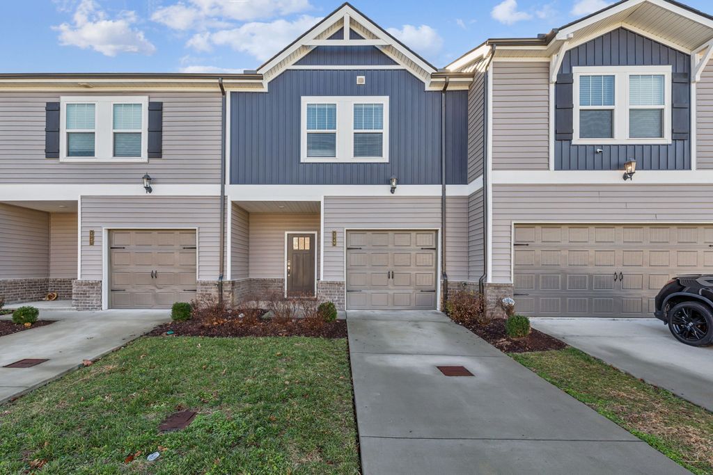 1749 Tahoma Dr, Lebanon, TN 37087