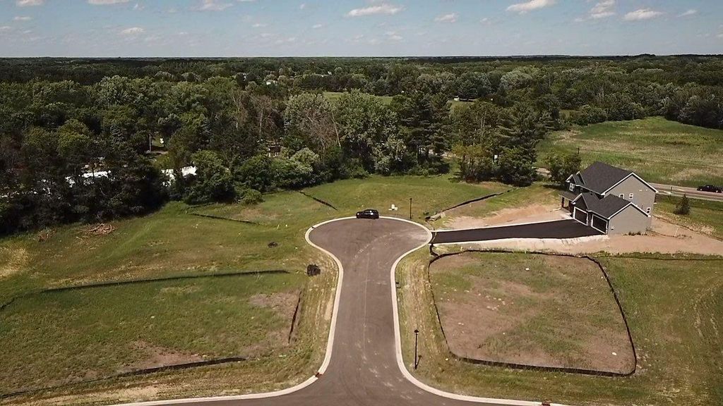 2463 180th Lane NE, Ham Lake, MN 55304