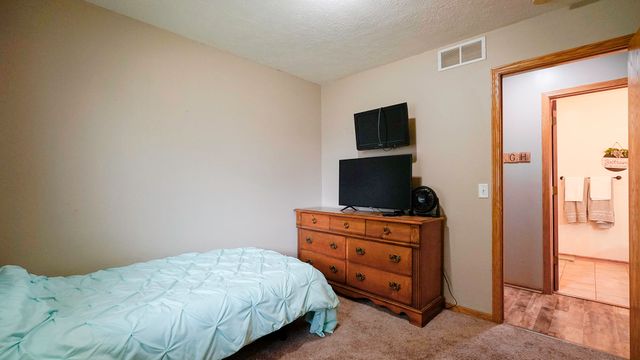 1523 24TH Avenue, Council Bluffs, IA 51501