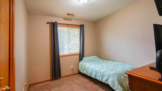 1523 24TH Avenue, Council Bluffs, IA 51501