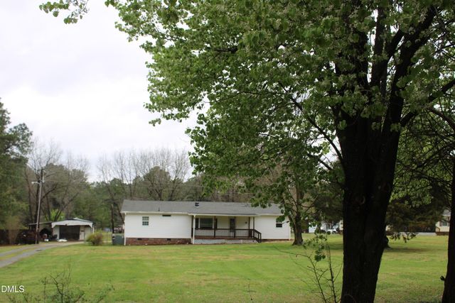 262 Heath Road, Four Oaks, NC 27524