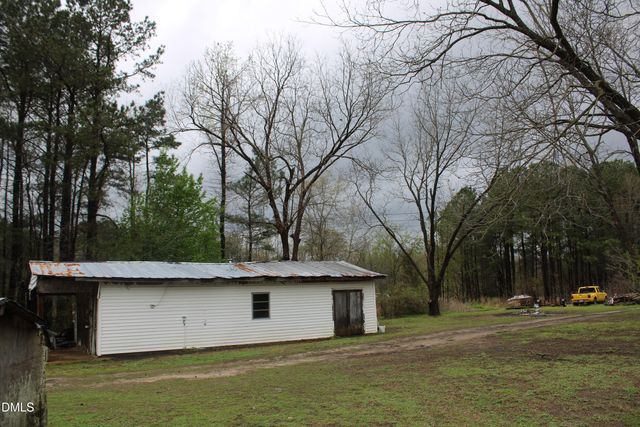 262 Heath Road, Four Oaks, NC 27524