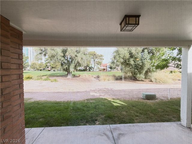 778 Oakmont Avenue 309, Las Vegas, NV 89109