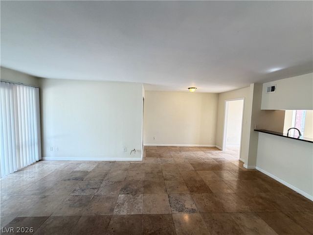 778 Oakmont Avenue 309, Las Vegas, NV 89109