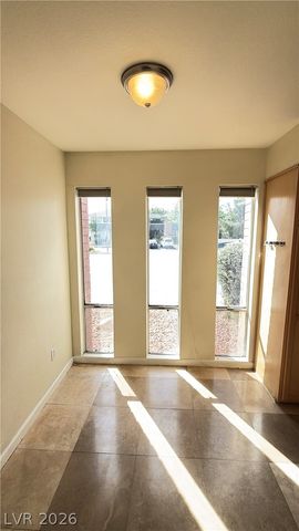 778 Oakmont Avenue 309, Las Vegas, NV 89109