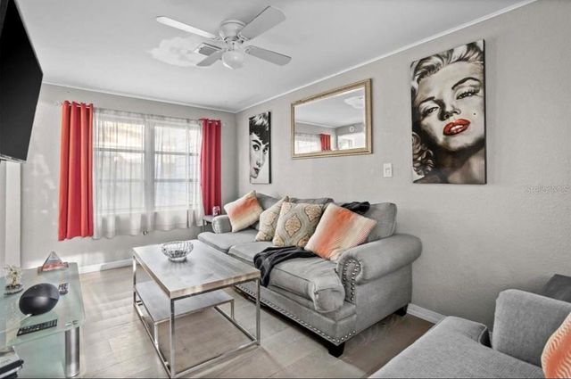 5005 9TH AVENUE S, Gulfport, FL 33707