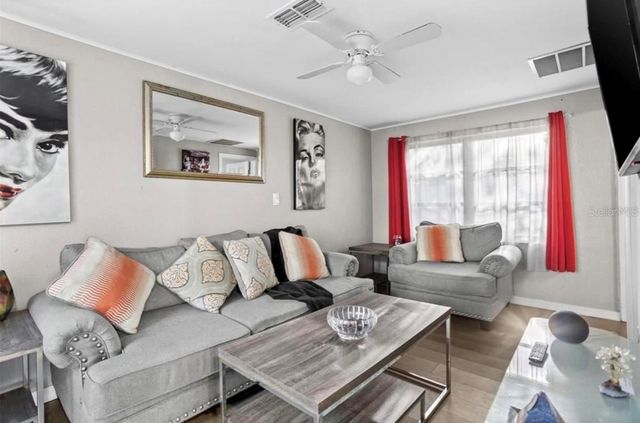 5005 9TH AVENUE S, Gulfport, FL 33707