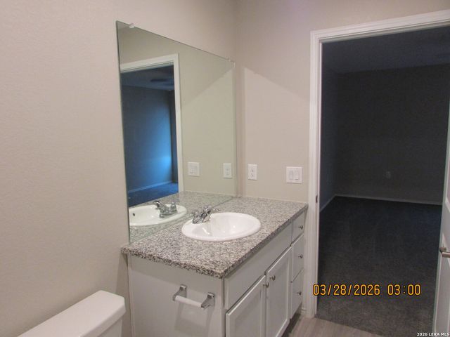 1243 Art Wall Way, San Antonio, TX 78221