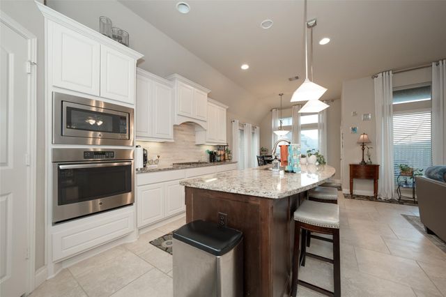 28726 Wallaman Falls Lane Lane, Katy, TX 77494