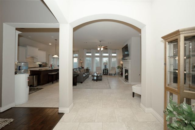 28726 Wallaman Falls Lane Lane, Katy, TX 77494