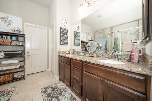 28726 Wallaman Falls Lane Lane, Katy, TX 77494