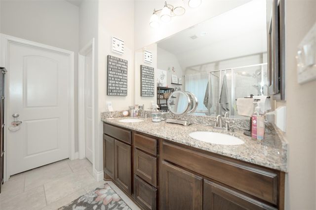 28726 Wallaman Falls Lane Lane, Katy, TX 77494