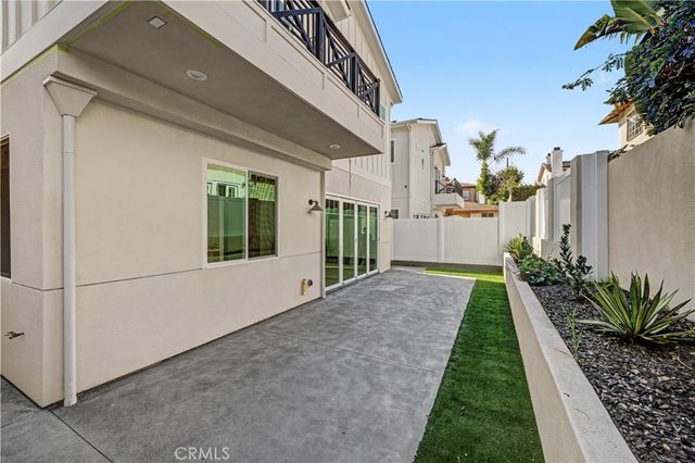 2205 Marshalfield B, Redondo Beach, CA 90278